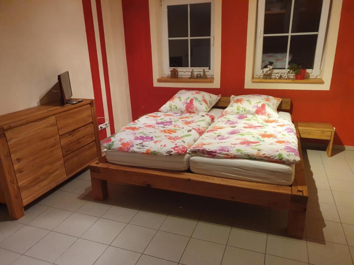 Eifel Glueck Apartment Hürtgenwald Екстериор снимка